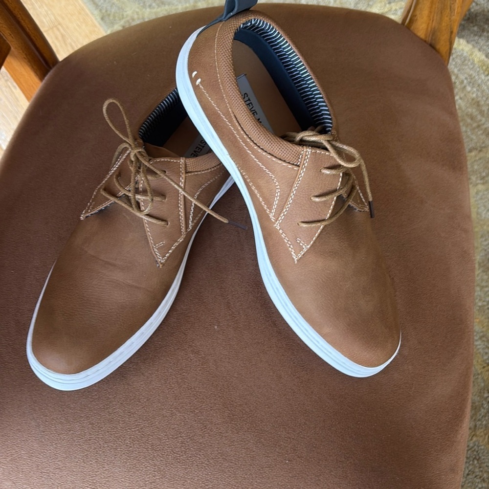 STEVE MADDEN Instax Sneaker Men's Tan Low-Top Laced Faux Leather SZ: 8 Like NEW - Picture 3 of 14